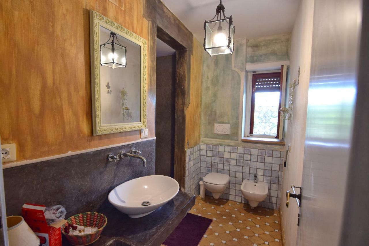 Bed and Breakfast Un Ospite A Fontania Гаэта Экстерьер фото