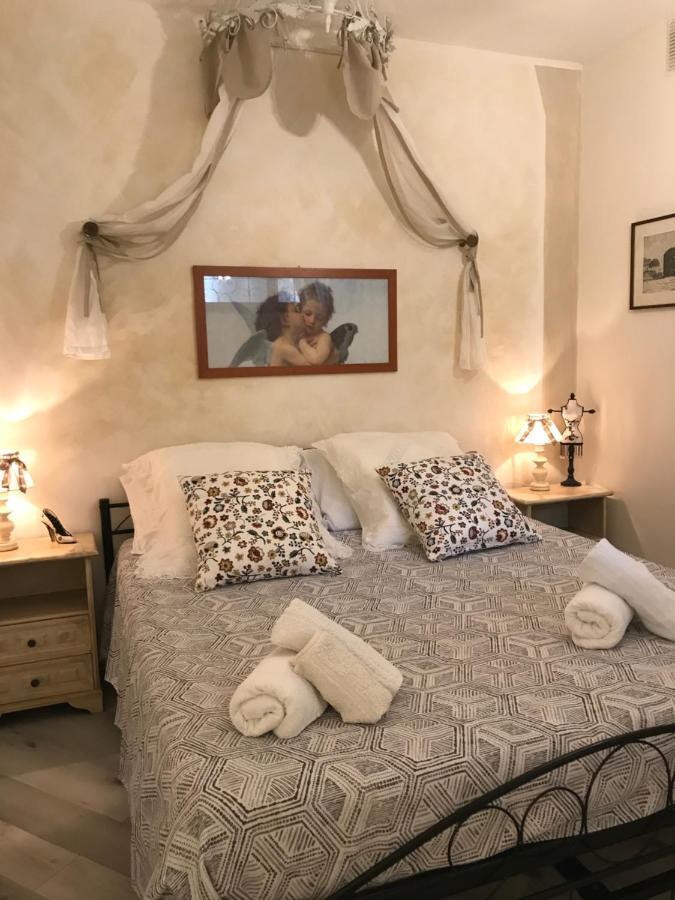 Bed and Breakfast Un Ospite A Fontania Гаэта Экстерьер фото